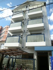 クレセントヴィラ 4A号室